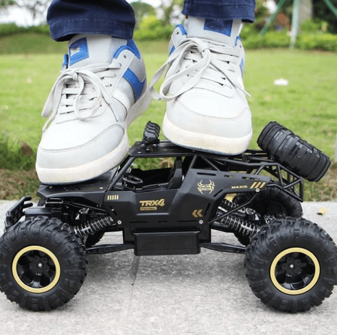 Carrinho de Controle Remoto Tração 4x4 - Metal Crawler