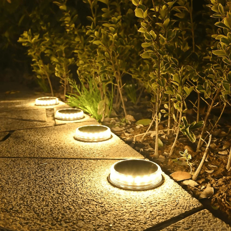 Kit com 4 Luminárias de Led Solar para Jardim À Prova d' Água - GardenLed