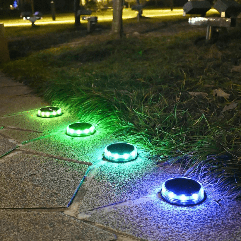 Kit com 4 Luminárias de Led Solar para Jardim À Prova d' Água - GardenLed