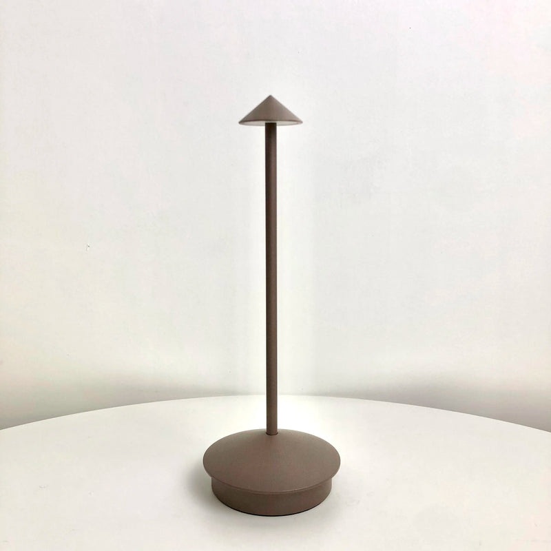 Luminária de Mesa Recarregável Minimalista - Stillus